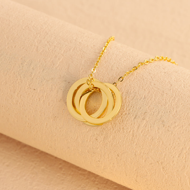 Gold O-Chain Multi-Ring Pendant Necklace