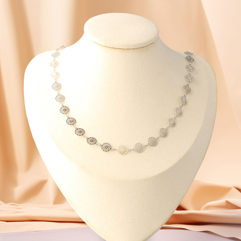 Elegant Copper O-Chain Necklace with Flower Design