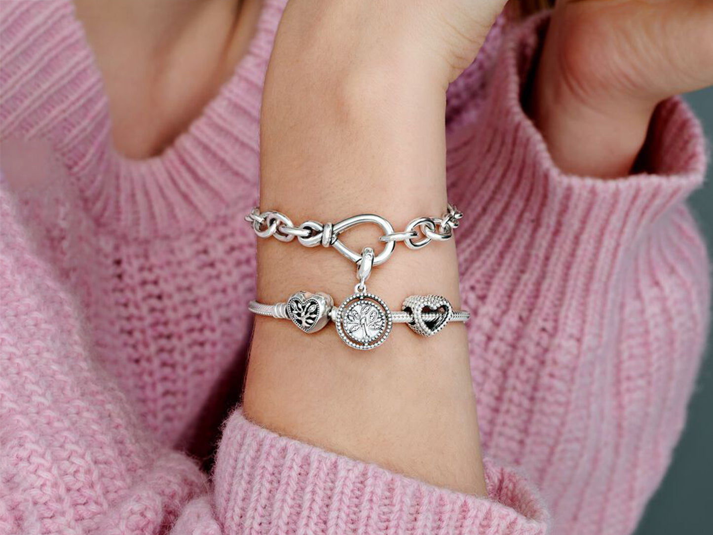 Family Tree Heart Clasp Snake Chain Bracelet
