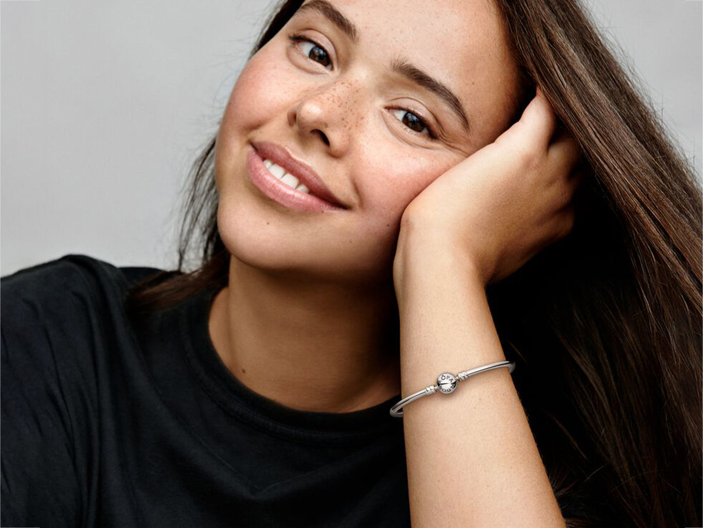 Elegant Silver Bangle