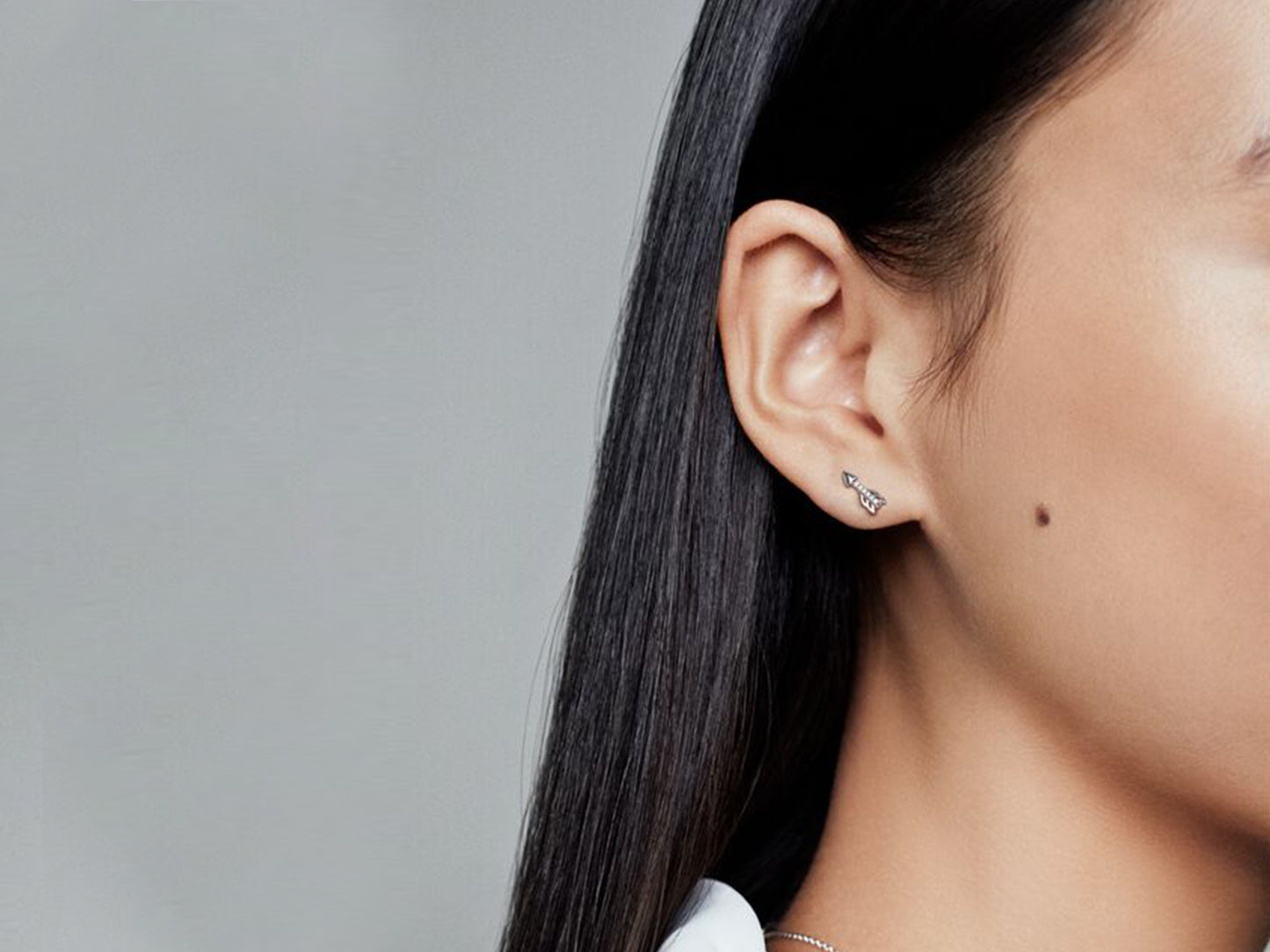 Sparkling Arrowhead Stud Earrings