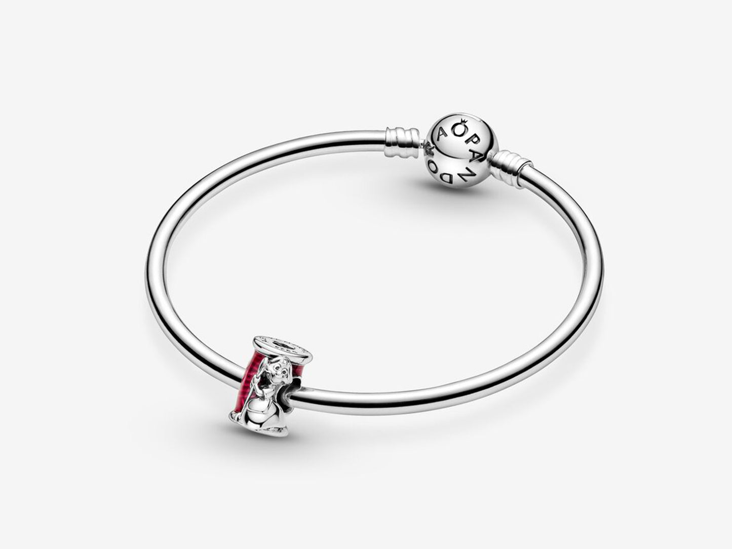 Suzie Mouse & Needle Charm