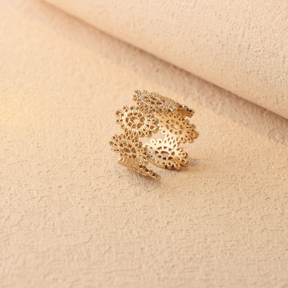 Rose Gold Hollow Flower Ring