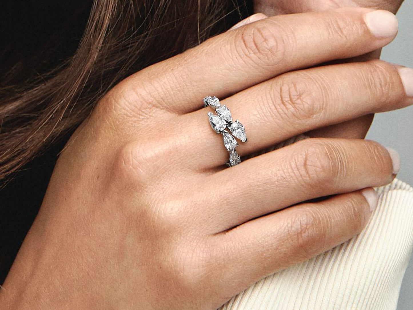 Sparkling Overlapping Band Ring