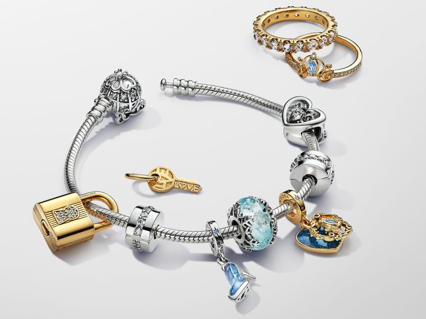 Disney Cinderella's Carriage Ring