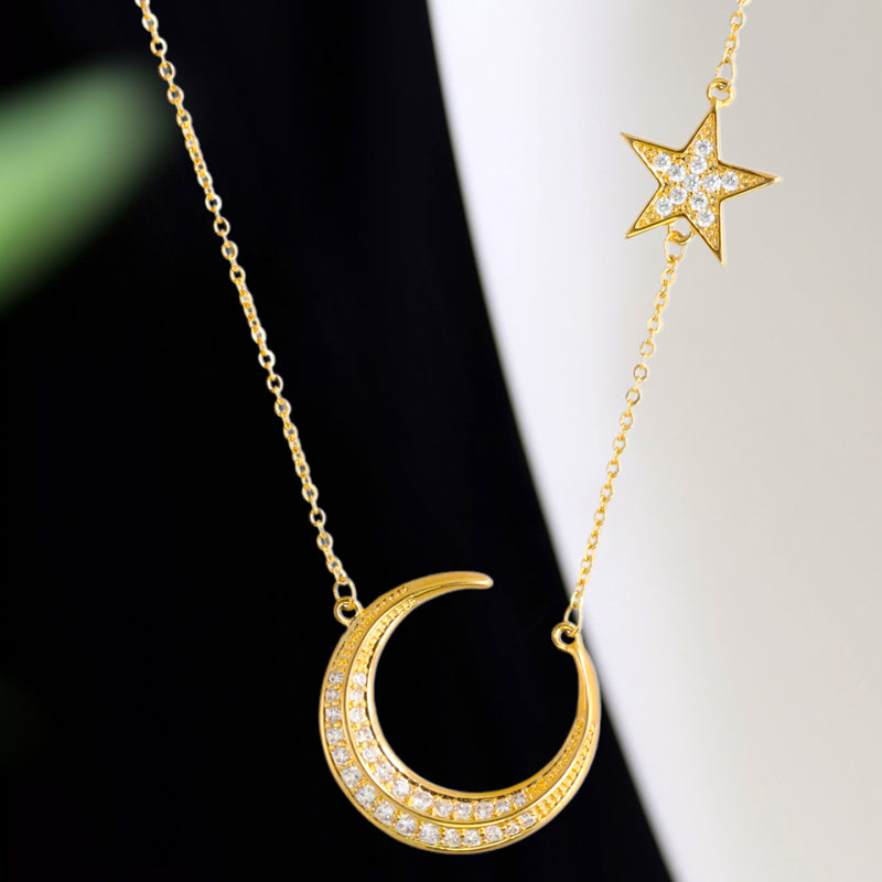 Elegant Copper O-Link Necklace with Starry Accents and Lunar Pendant