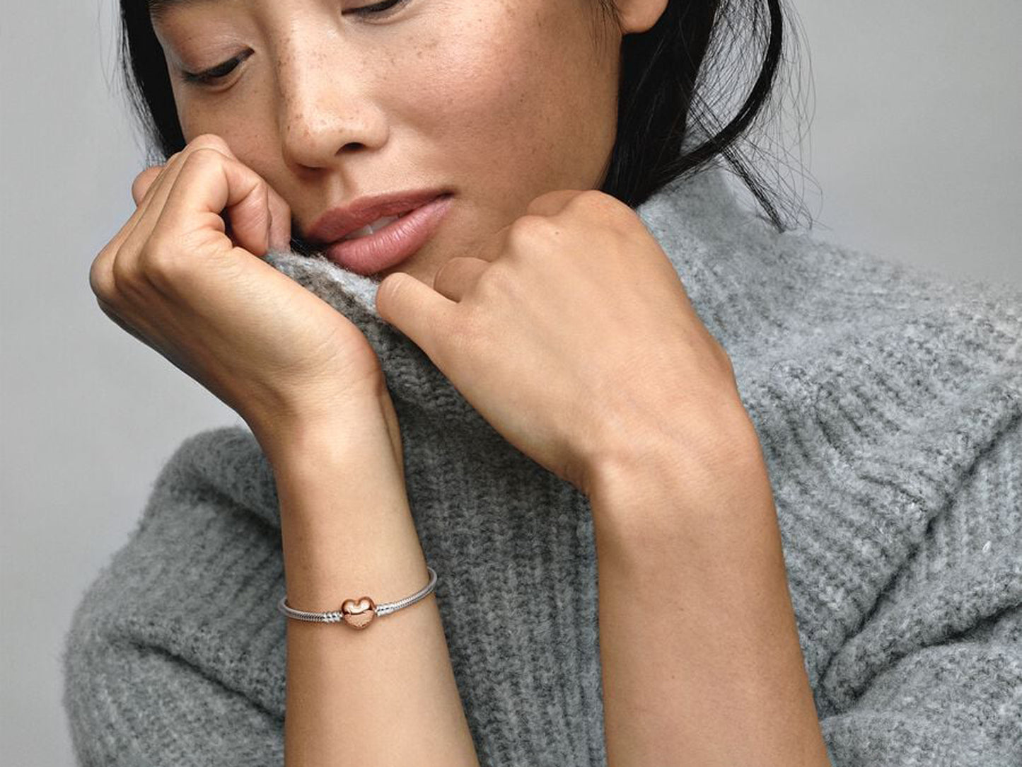 Heart Clasp Snake Chain Bracelet