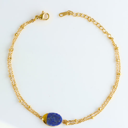 Fashionable Gold Bracelet with Oval Charms