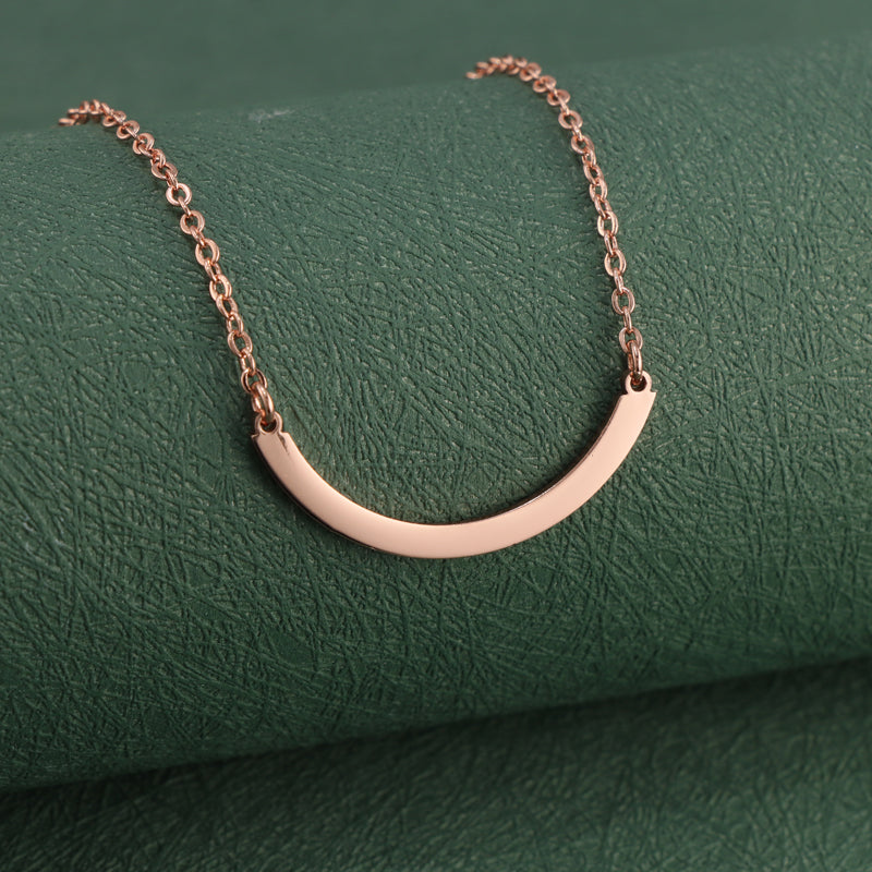 Unique Pendant Rose Gold O-Shaped Necklace