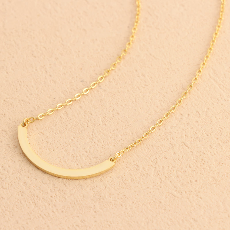 Personalized Pendant Gold O-Shaped Necklace