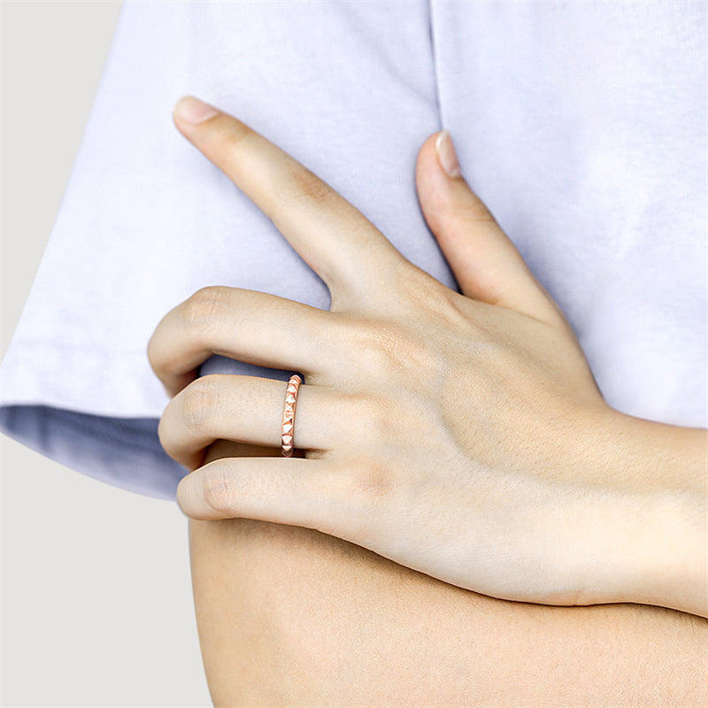 3D Triangular 925 Silver Ring - Modern Geometric Band for Women