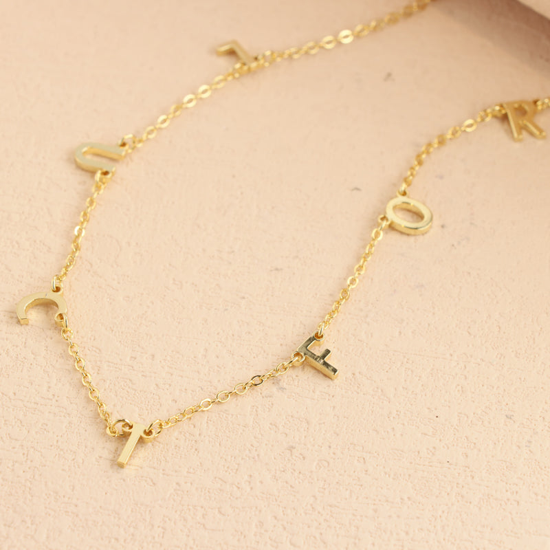 Gold Copper Alloy O-Chain Necklace with Letter Pendant