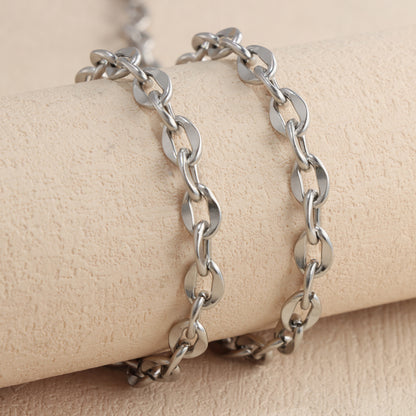Silver Stainless Steel O Design Necklace