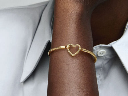 Heart Closure Snake Chain Bracelet