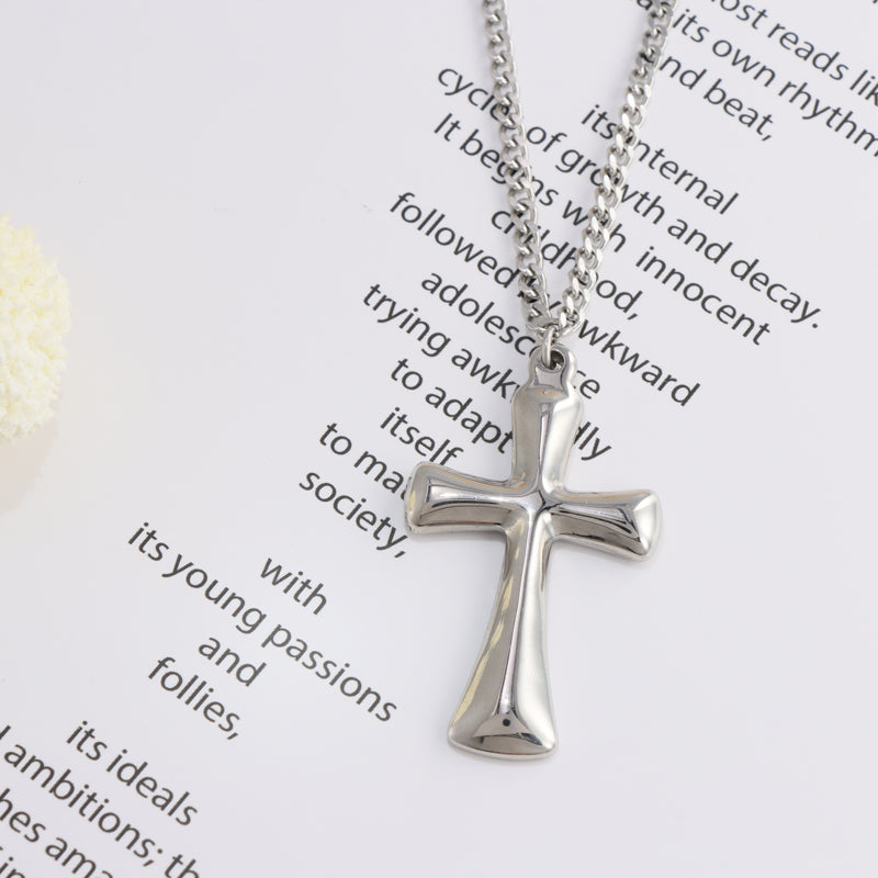 Trendy Silver Chopin Chain Necklace with Cross Embellishment