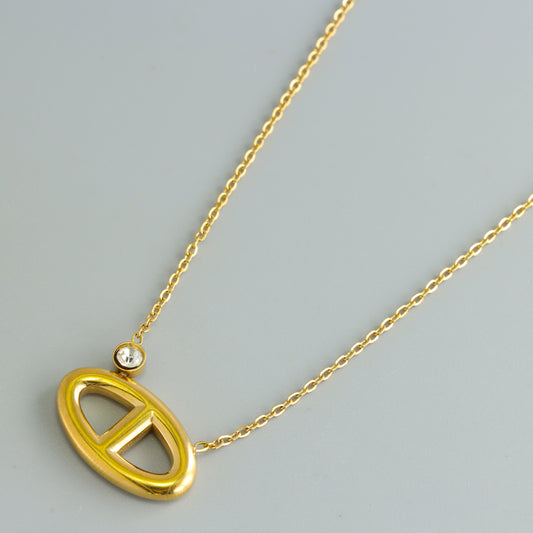 Minimalist Gold O-Chain Necklace with Elliptical Pendant