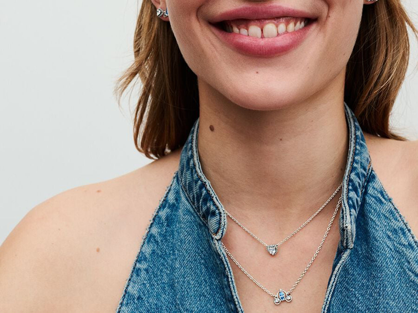 Disney Cinderella's Carriage Collier Necklace
