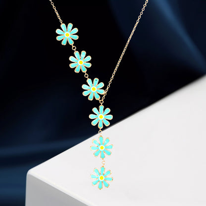 Green Daisy Pendant Necklace