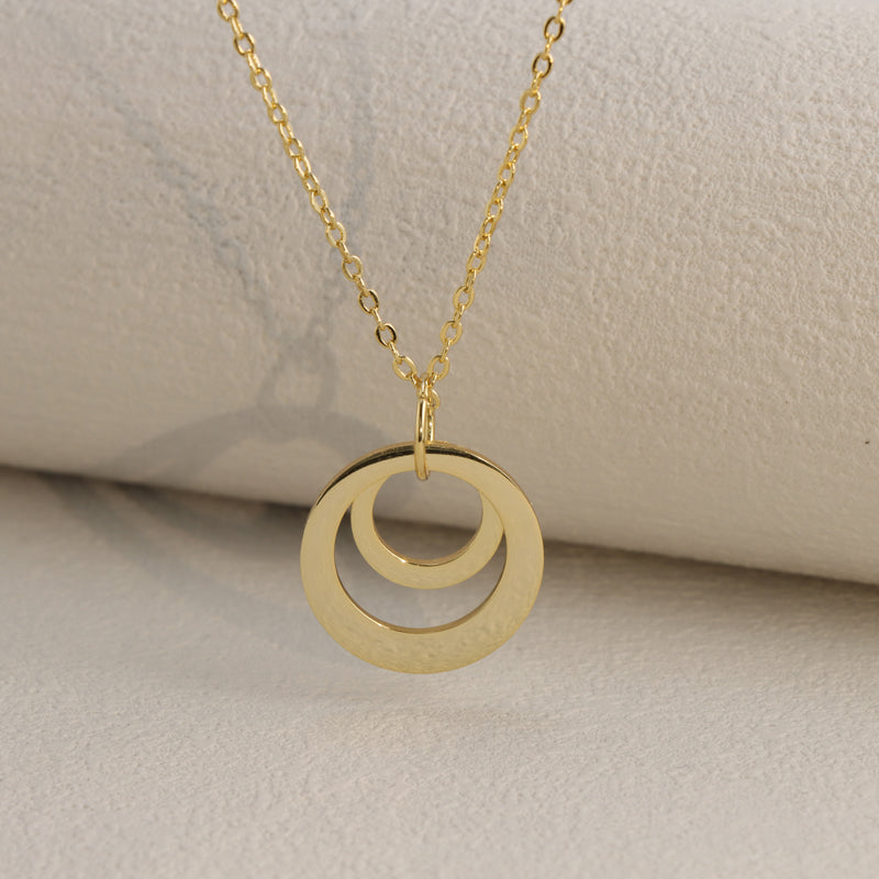 Stylish Gold Geometric Pendant Necklace