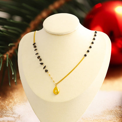 Stainless steel natural stone necklace with droplet shaped pendant