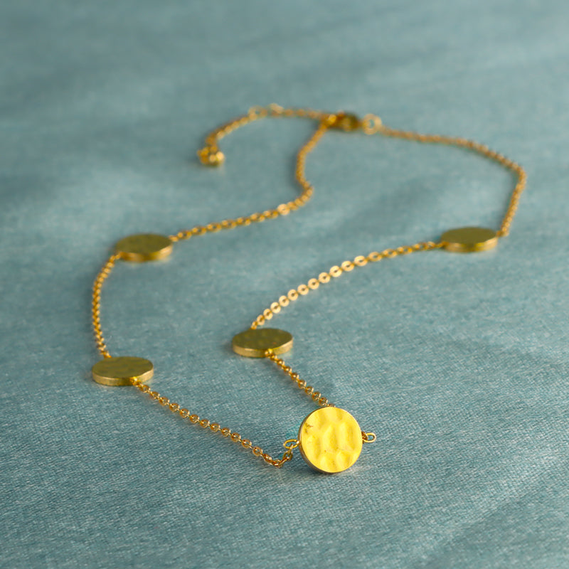 Rose Gold O-Chain Necklace adorned with Circular Pendant