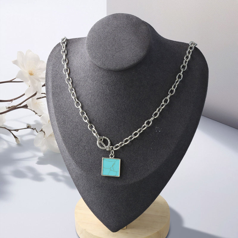 Silver O-Chain Necklace with Geometric Square Pendant
