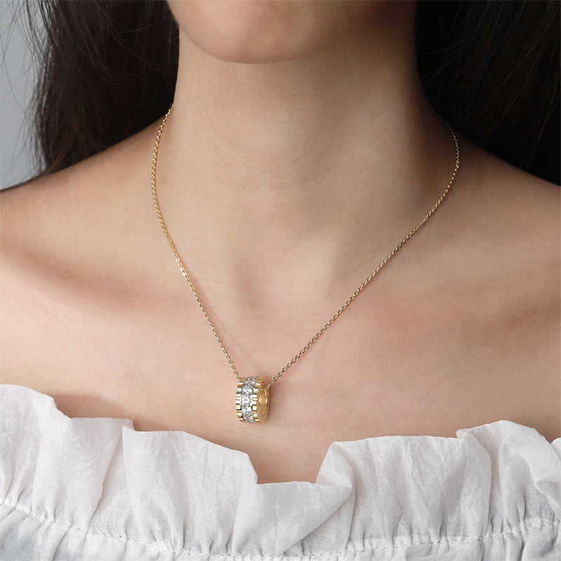 925 Gold-Plated Sterling Silver Circle Pendant Necklace - Bold Geometric Hoop Chain with Zirconia Accents