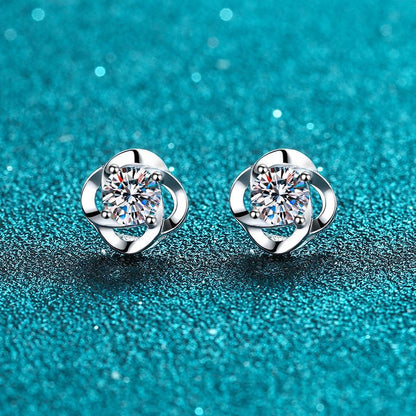 925 Sterling Silver 4-Prong Moissanite Stud Earrings - 0.3CT/0.5CT Floral Inspired Elegance