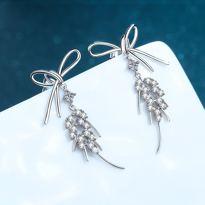 925 Sterling Silver Bow Moissanite Stud Earrings - PT950 Gold Plated (1.04CT)