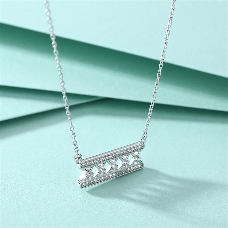 925 Sterling Silver Dreamcatcher Crown Pendant Necklace - Bohemian Elegance Collarbone Chain