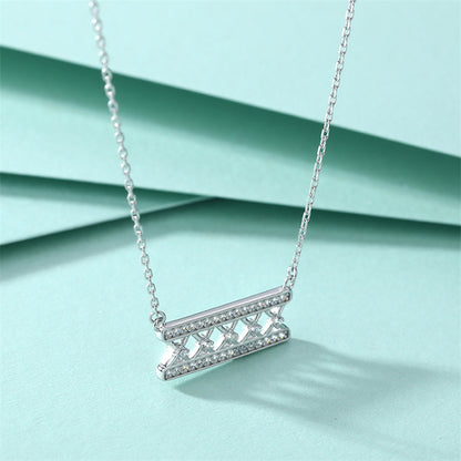 925 Sterling Silver Dreamcatcher Crown Pendant Necklace - Bohemian Elegance Collarbone Chain