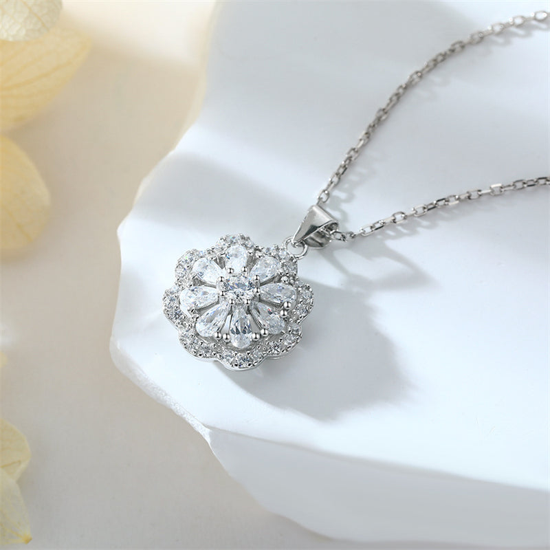 925 Sterling Silver Floral Pendant Necklace - Elegant Blossom Collarbone Chain