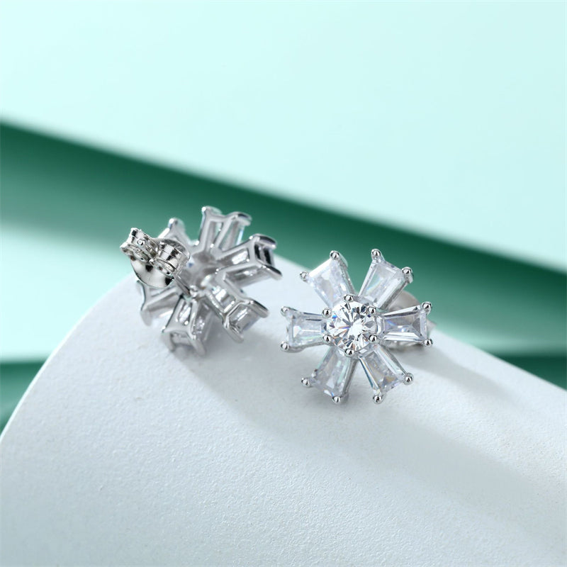 925 Sterling Silver Floral Star Earrings for Women Elegant Daisy Flower Stud Earrings with Zircon Stones, White Gold Plated 3g