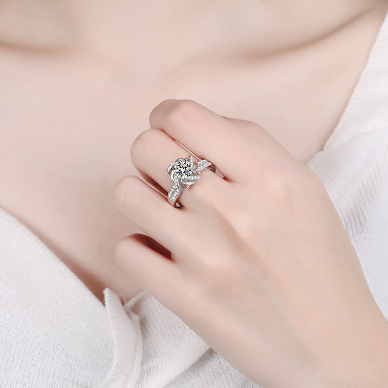 925 Sterling Silver Fountain-Set Moissanite Ring with Floral Design (1ct & 2ct Options)
