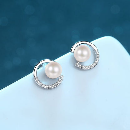 925 Sterling Silver Geometric Stud Earrings - 0.13ct Moissanite & Flawless Freshwater Pearls