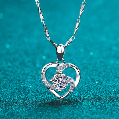 925 Sterling Silver Heart Pendant Necklace - 0.8CT Moissanite Short Collarbone Chain