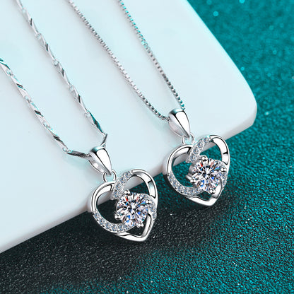 925 Sterling Silver Heart Pendant Necklace - 0.8CT Moissanite Short Collarbone Chain