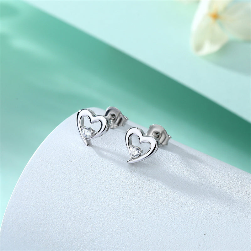 925 Sterling Silver Heart Stud Earrings – Elegant Zircon Love Design