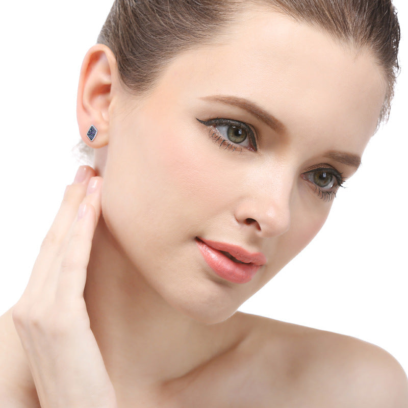 925 Sterling Silver Minimalist Fortune Toad Stud Earrings - 1.2g Polished Chinese Style with Plastic Backs