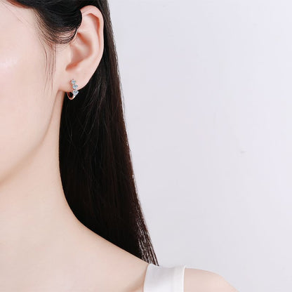 925 Sterling Silver Modern Chinese-style Moissanite Ear Cuffs (0.72ct Total) - Minimalist Geometric Ping An Knot Design