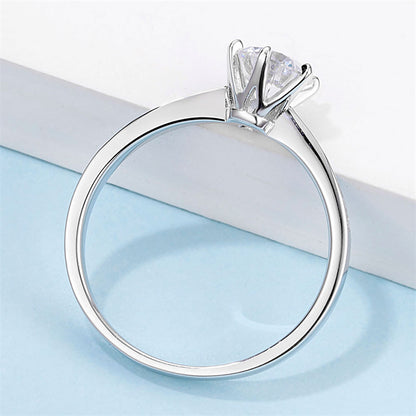 925 Sterling Silver Moissanite Solitaire Ring - Classic Round Cut Engagement Jewelry