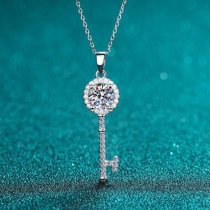 925 Sterling Silver PT950-Plated Key Pendant Necklace - 0.5CT/1CT Moissanite Korean Style Collarbone Chain