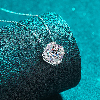 925 Sterling Silver PT950-Plated Square Pendant Necklace - 1.62CT Moissanite Luxury Collarbone Chain