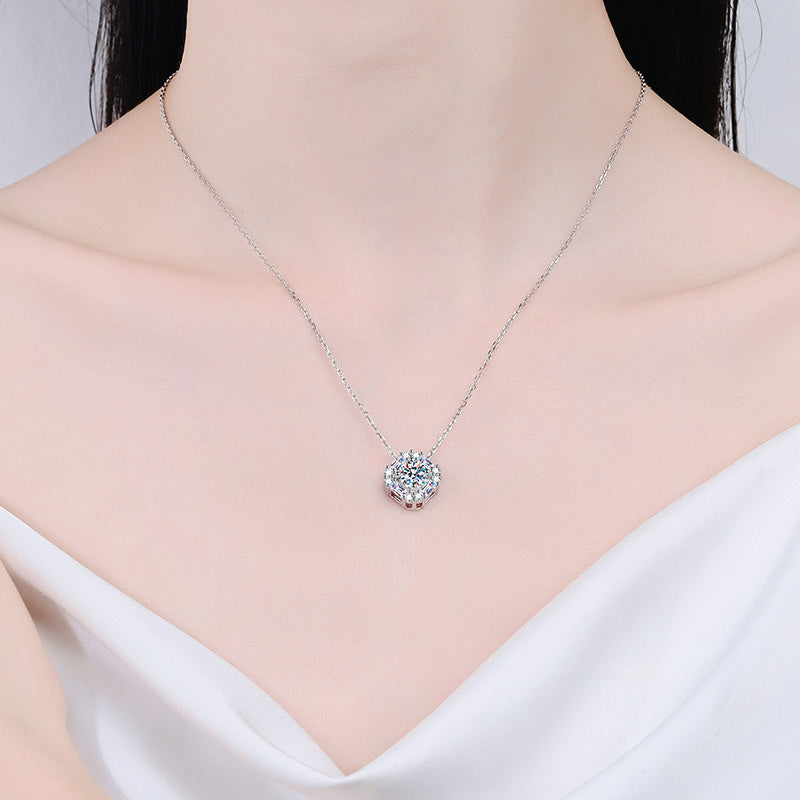 925 Sterling Silver PT950-Plated Square Pendant Necklace - 1.62CT Moissanite Luxury Collarbone Chain