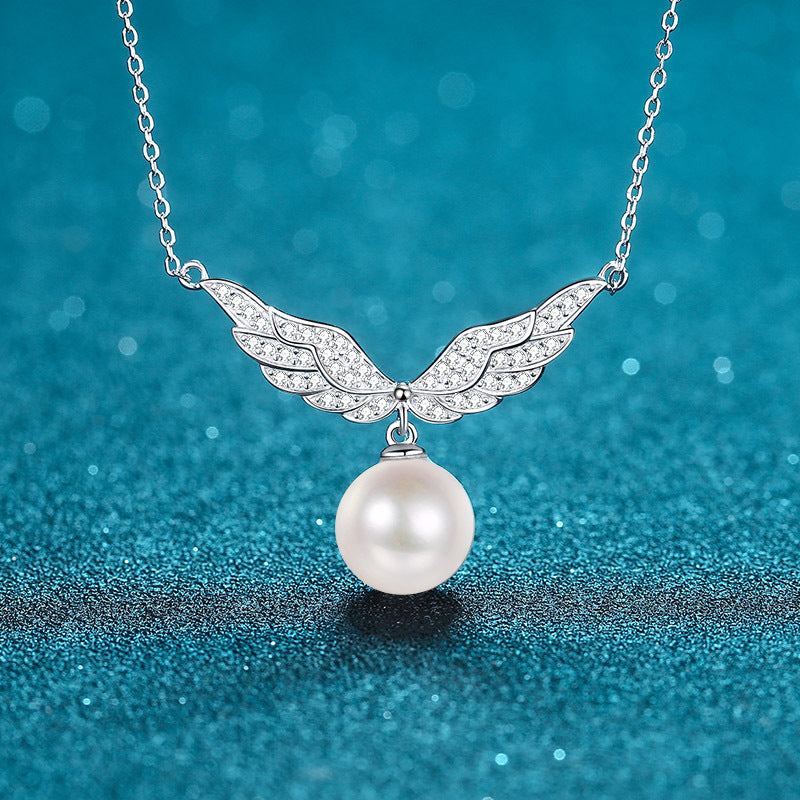 S925 Sterling Silver PT950 -Plated Angel Wing Necklace - 75-Point Moissanite & 10-11mm Pearl Bee Motif Choker