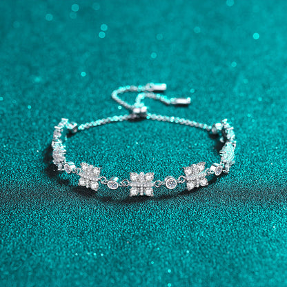 Minimalist Owl Pendant Bracelet in 925 Silver with 2.16ct Moissanite | 5-Layer Rhodium Plating | Cool Style Animal Jewelry