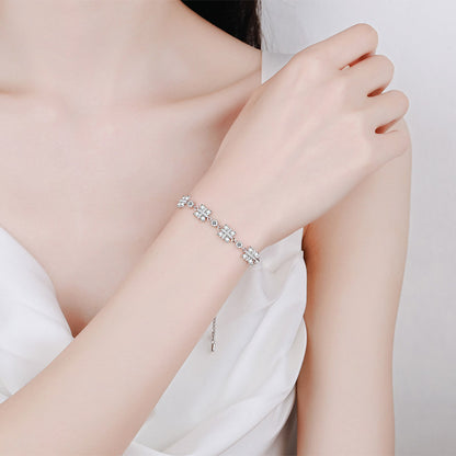 Minimalist Owl Pendant Bracelet in 925 Silver with 2.16ct Moissanite | 5-Layer Rhodium Plating | Cool Style Animal Jewelry
