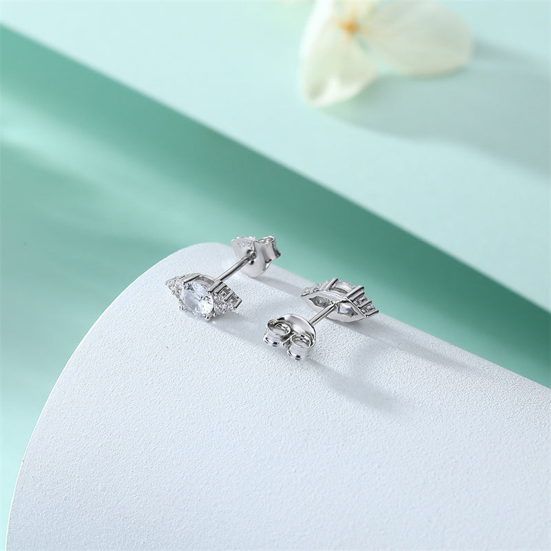 925 Sterling Silver Prong-Set Square Stud Earrings – Modern Geometric Zircon Design