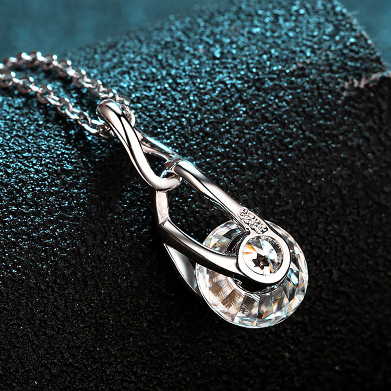 925 Sterling Silver Teardrop Pendant Necklace - 2CT Moissanite Sporty-Chic Collarbone Chain