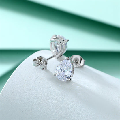 925 Sterling Silver Teardrop Stud Earrings – Elegant Pear-Shaped Zircon Design